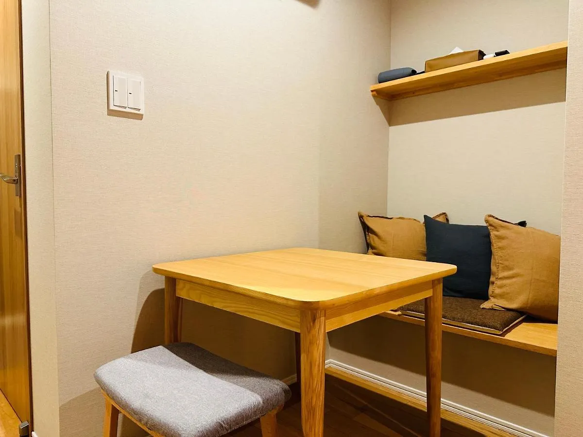 Apartment Lake Side Inn Mirahakone
